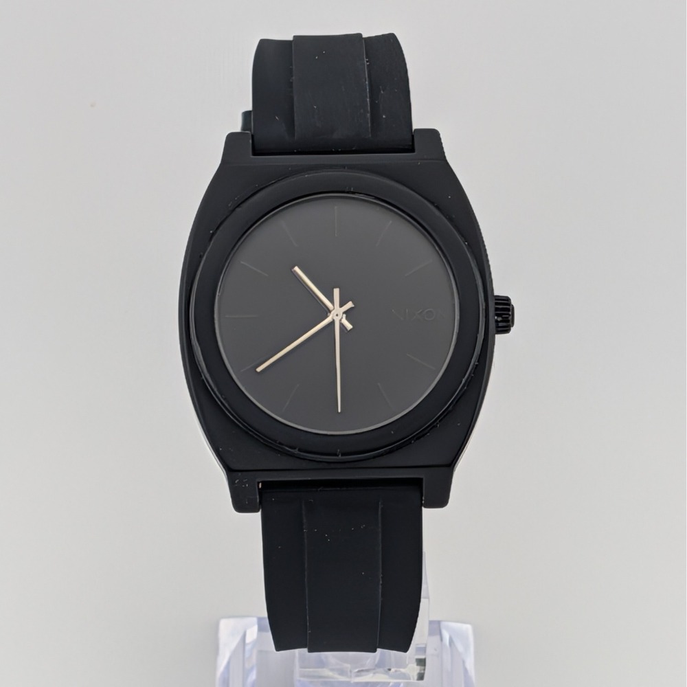 Nixon Minimal Time Teller P Black Polycarbonate 100M Quartz Watch 40mm